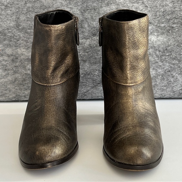 COLE HAAN Nike Air 6.5B Leather Zip Ankle Booties Cassidy Bronze Gold Metallic - Picture 3 of 16